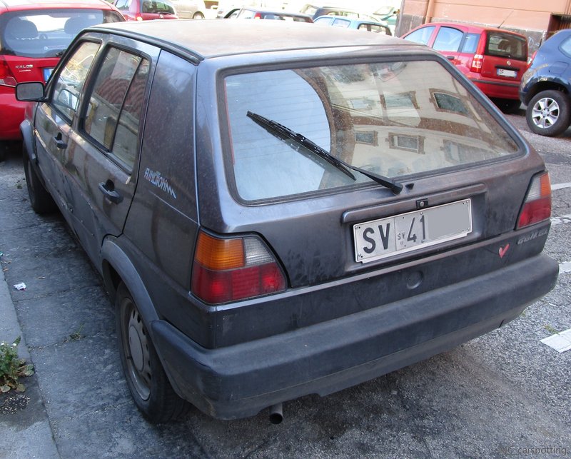 avvistamenti auto storiche - Pagina 34 IMG-2000