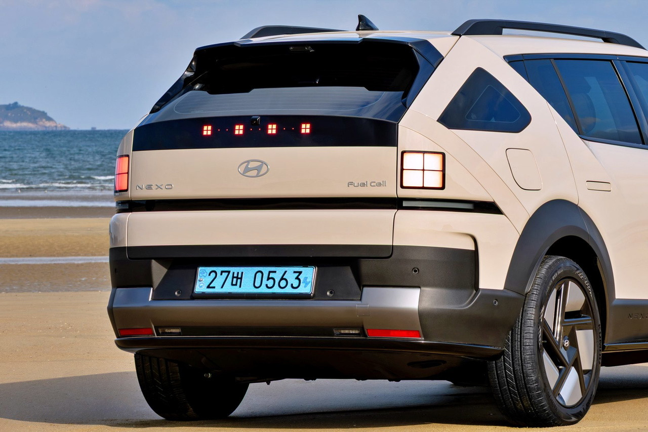 Hyundai-Nexo-2026-trasera-6914854f4d8f1.jpg