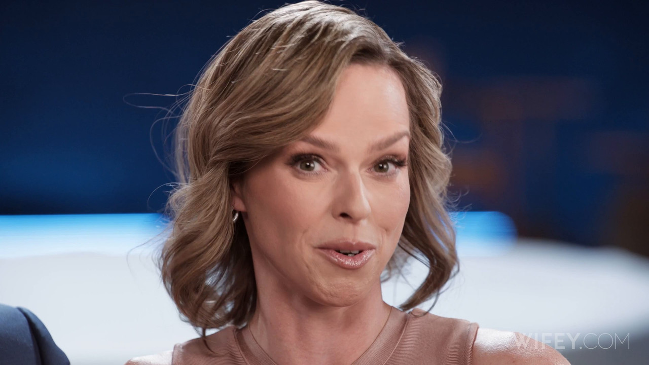 Serenity Cox And Mr Cox - Fit Hotwife Gets Creampied - WIFEY.mp4.0003