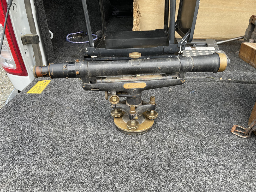 CD7BC5ED-9797-487D-8393-67DB3A2FE2C2