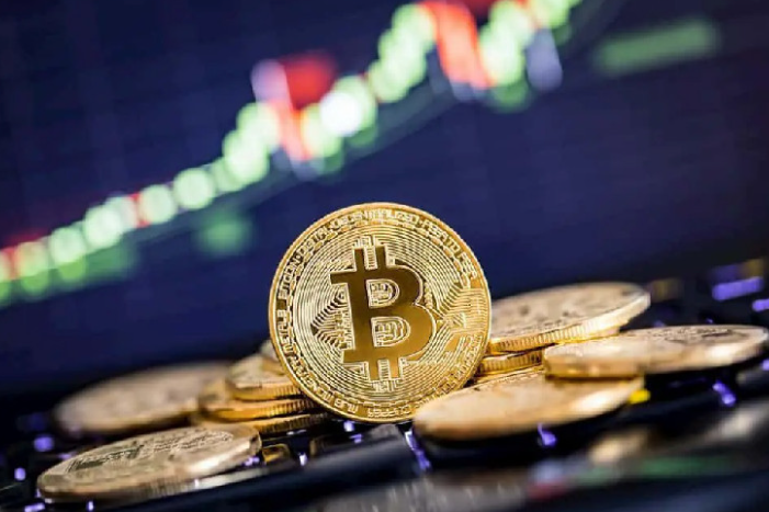 article imageПосле падения биткоина и альткоинов инвесторы ждали октября и последующих месяцев, которые исторически известны как месяцы подъема, и этот момент наконец настал.
