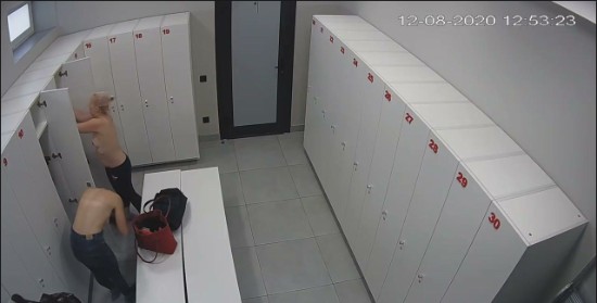 [Image: Voyeur43025124639.jpg]