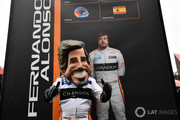 13 de Mayo. - Pagina 2 F1-spanish-gp-2018-fernando-alonso-mclaren-caricature