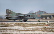296 IAP Mig-23UB 60 Red_0904120 _inter 1992-1993_2