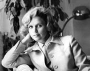Lee-Remick-e44