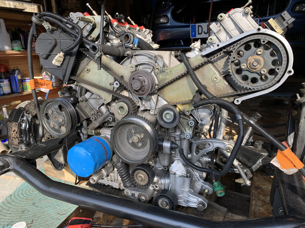 9B73F864-EECF-4CFE-8336-E4FD90E62DE1