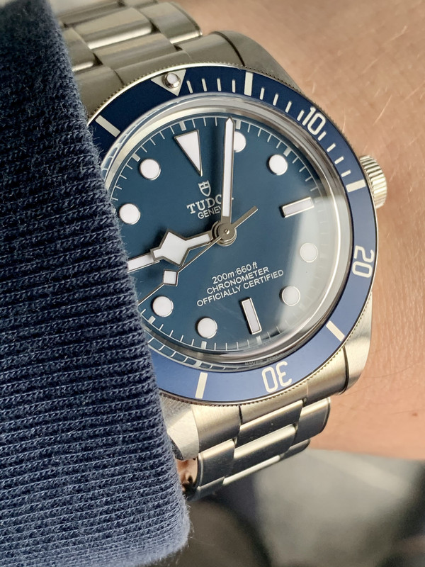 04251B25-517B-4C0C-BF26-C9CC55308D3D