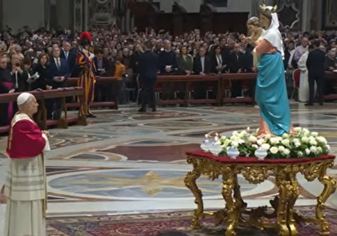 Preghiera del Santo Rosario per invocare il dono della pace dans Fede, morale e teologia Papa-Leone-e-la-Regina-della-Pace