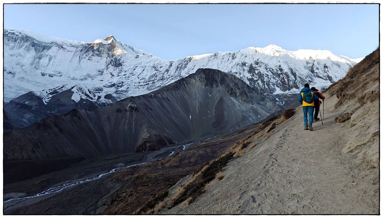 AC día 9: Tilicho BC (4160 m) a Shree Kharka (4067 m) via Tilicho Lake (5005 m) - Trekking en Nepal: Annapurna Circuit y Mardi Himal (1)