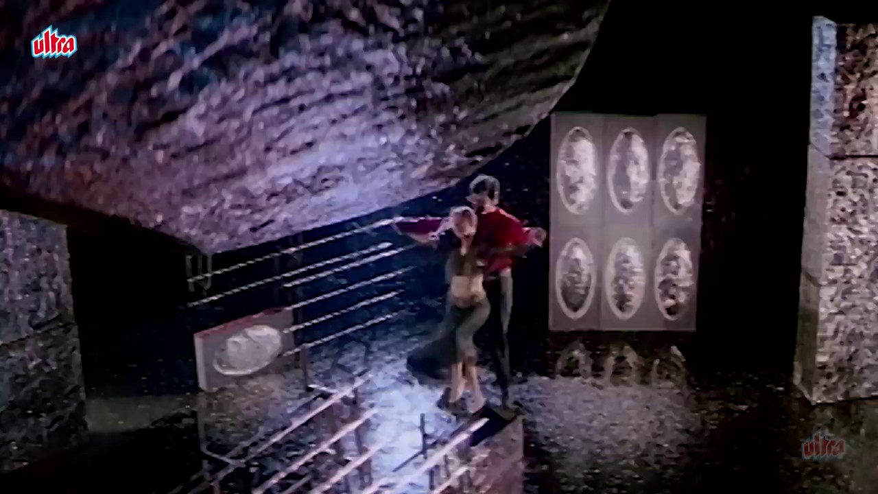 Drohi-1992-Hindi-720p-x264-AVC-AAC-2-0-mkv-0003