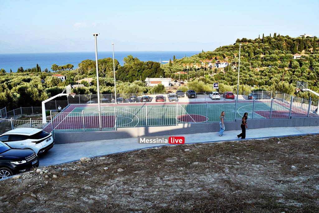 SXOLEIO-KORONHSDSC-0854