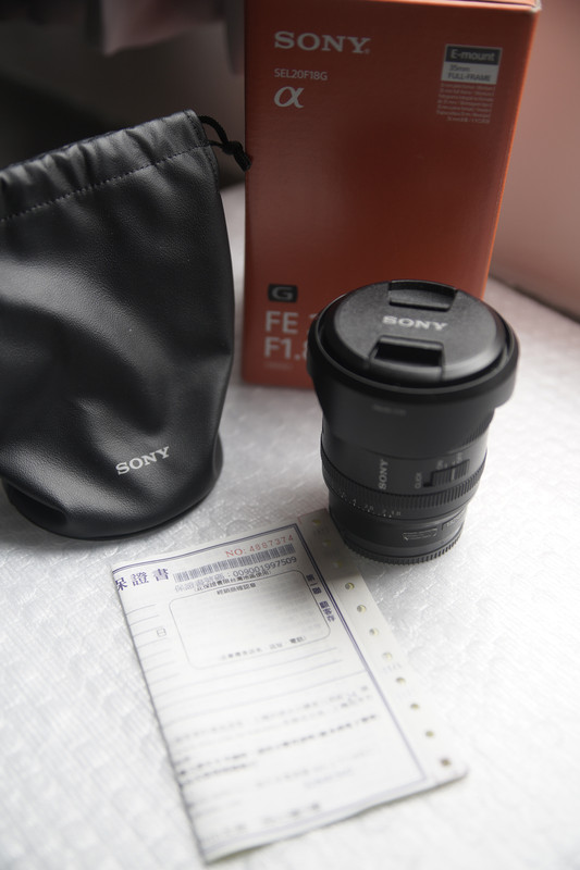 20mm f1 8 02