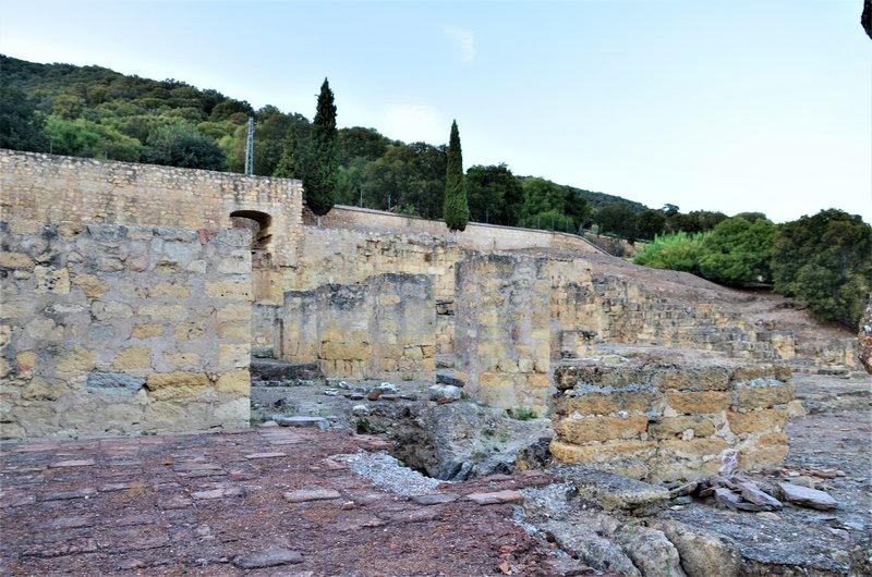 YACIMIENTO ARQUEOLOGICO MEDINA AZAHARA-10-9-2021 - Córdoba y sus pueblos-2017/2020 (18)