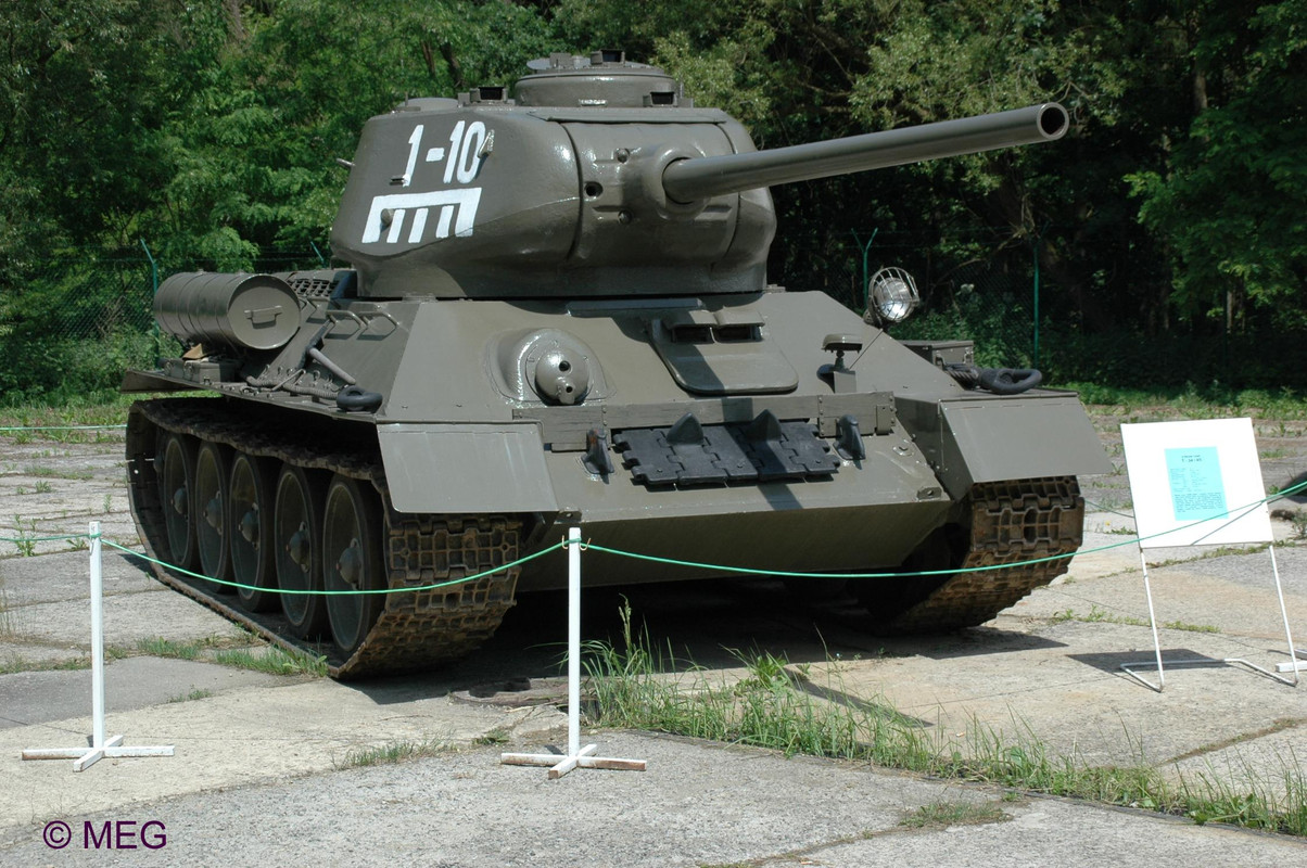 Musée militaire de Lešany Military-technical-museum-lesany-234-of-331