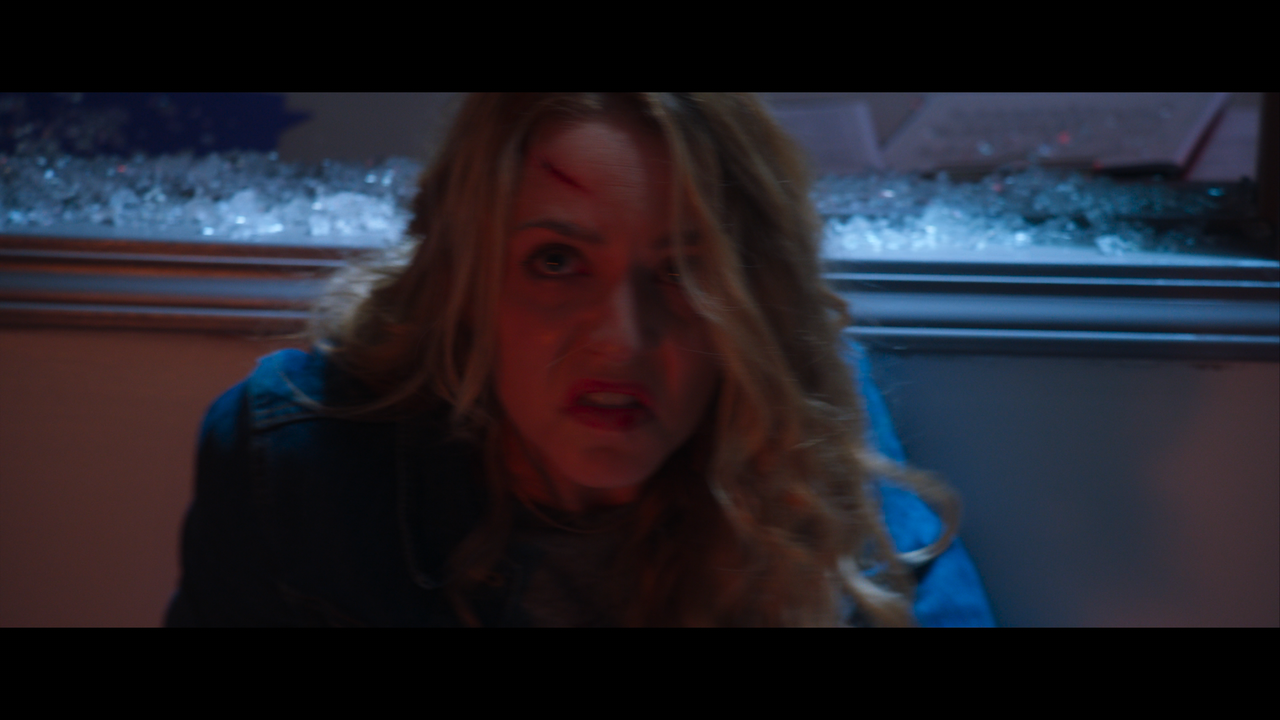 Happy.Death.Day.2U.2019.2160p.UHD.BDRemux.DTS-HD.MA.HDR.DoVi.Hybrid.P8.by.DVT.mkv_snapshot_01.27.05_