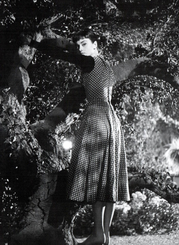 AudreyHepburn_me64