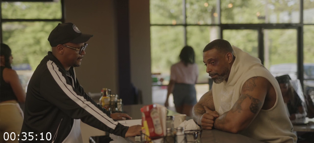 [Kép: South-Side-Hero-2024-720p-WEBrip-x264-AAC.png]