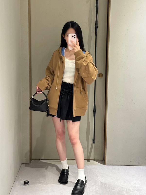 2025-10-04-16-14-IMG-0414