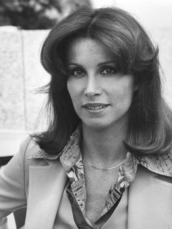 stefanie_powers_a75