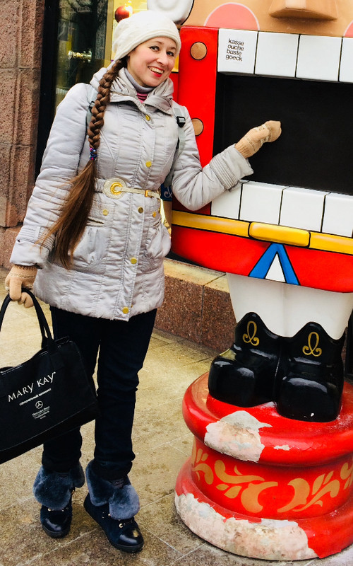 CE09E462-5D72-4907-8D49-C4479379619B