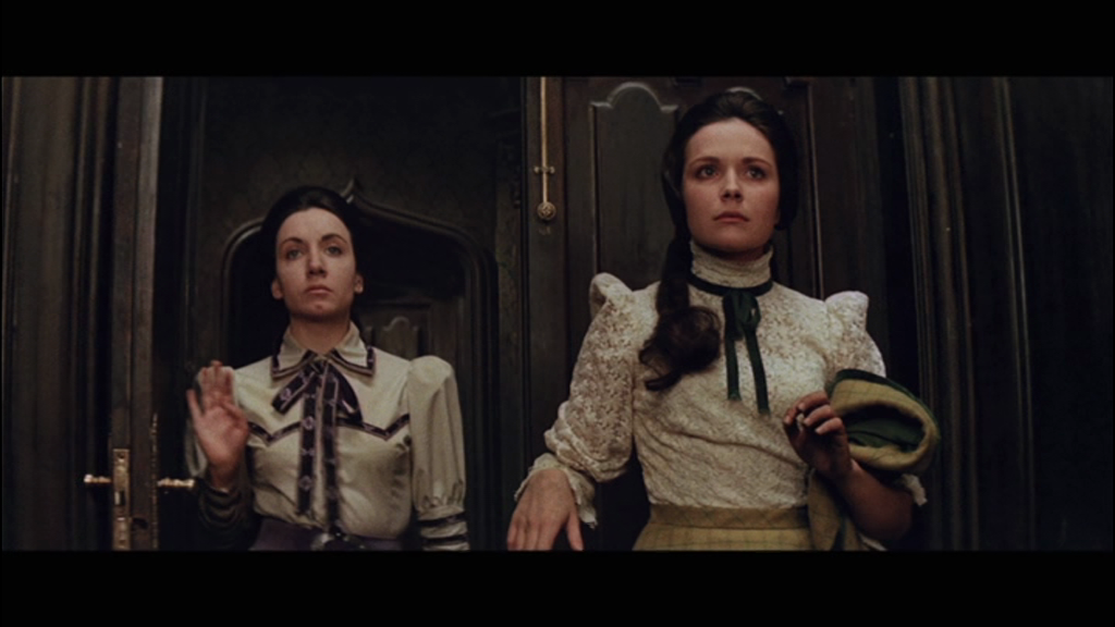 vlcsnap-2018-06-01-01h44m58s301