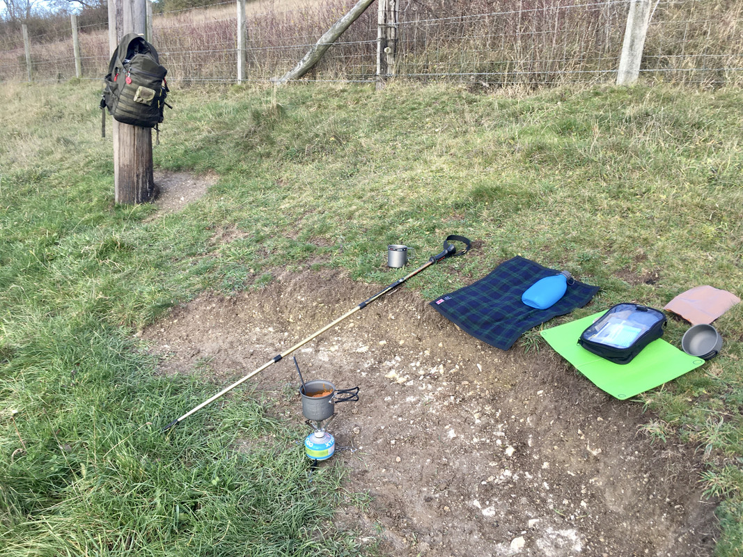 7B8DFA45-97FC-4AF4-B70E-45C6F8FDE19C