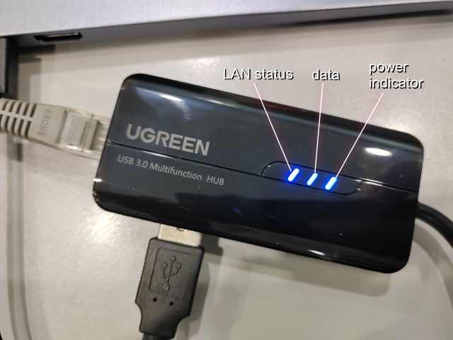 ugreen usb 3.0 hub with gigabit ethernet adapter indicator