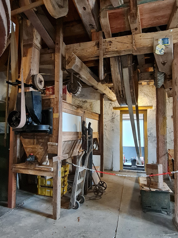 Pieter Zuijkerbuijk, De Korenbloem 01 (Samova dieselmotor) Sommelsdijk 24-02-2024