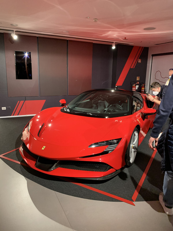 77A87D6F-7918-422C-9297-40AAC375694F