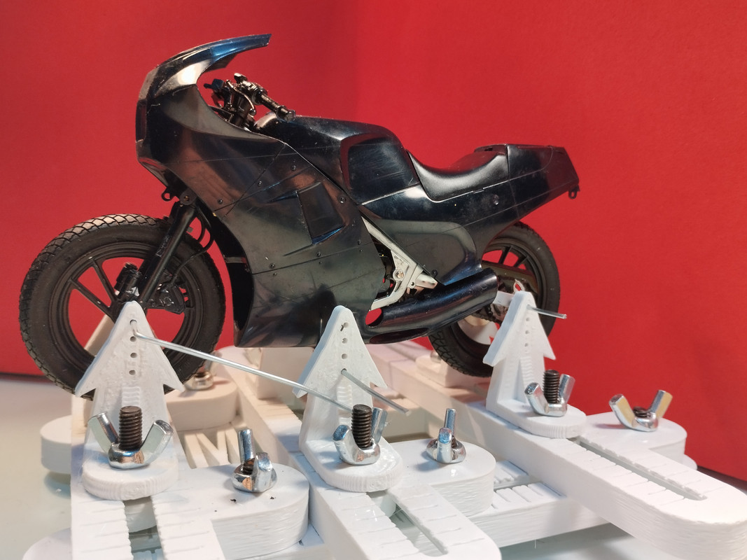 M4 - Suporte Carros, motos e militaria (2)