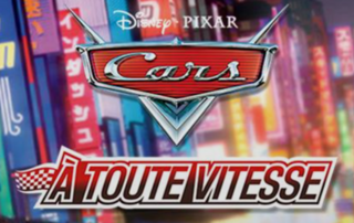 L’affiche du jeu de course Cars : À Toute Vitesse