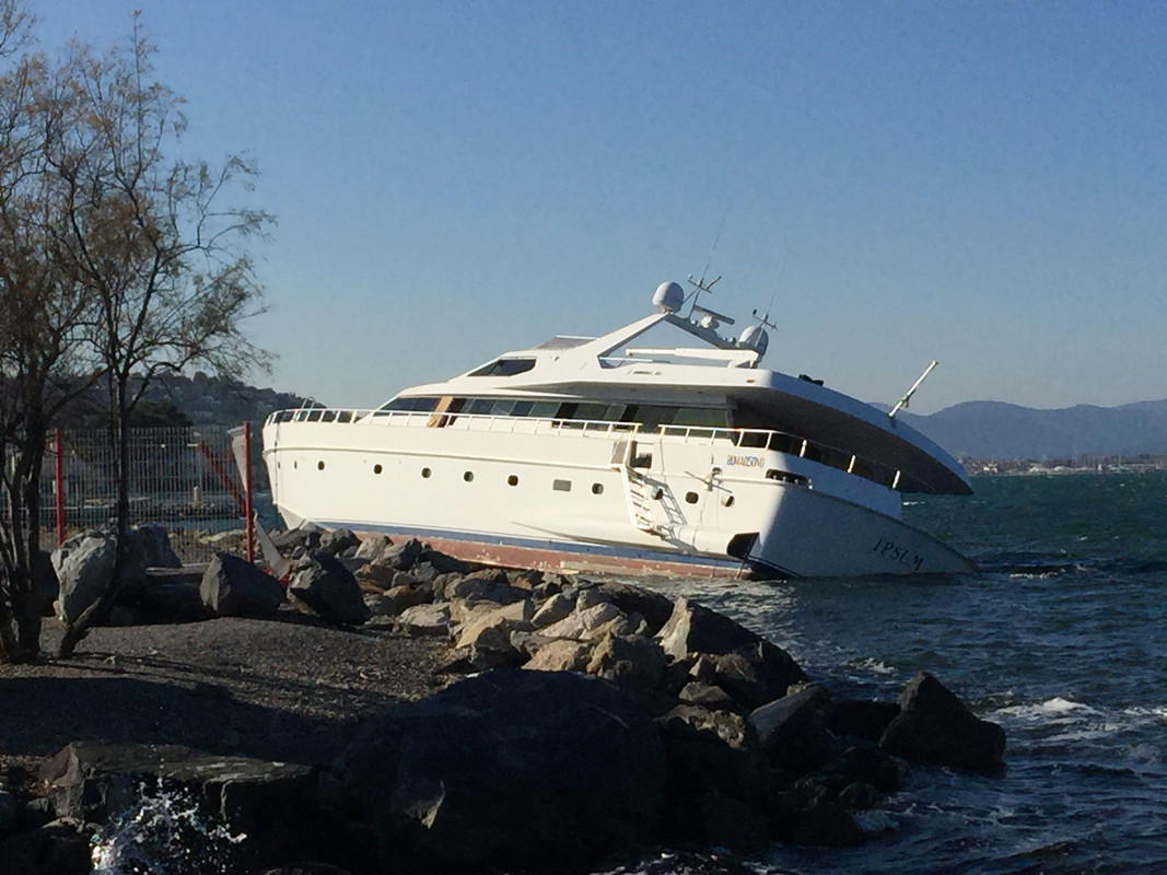 9A96DEEB-52D8-426D-A9E1-142B4AD02BF0