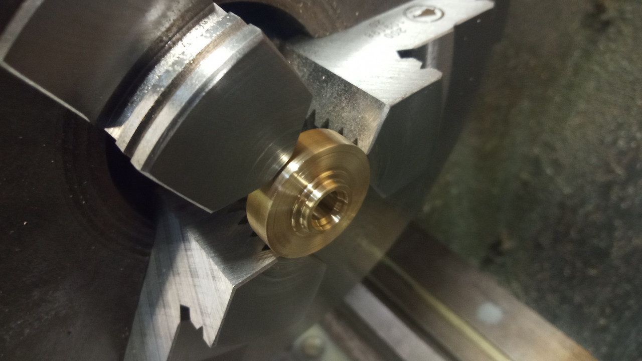 CC brass crystal socket detailing
