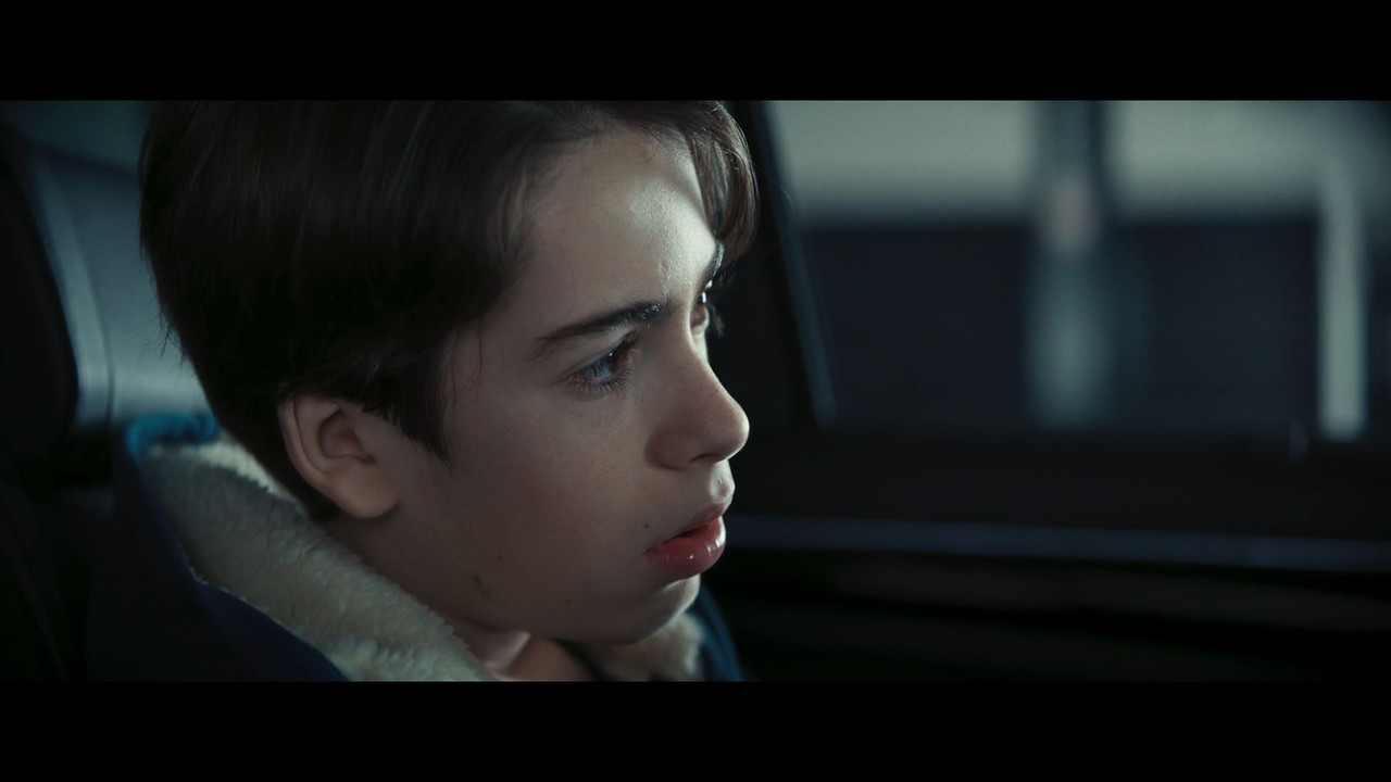 Blast (2021)_00_58_23_00_233