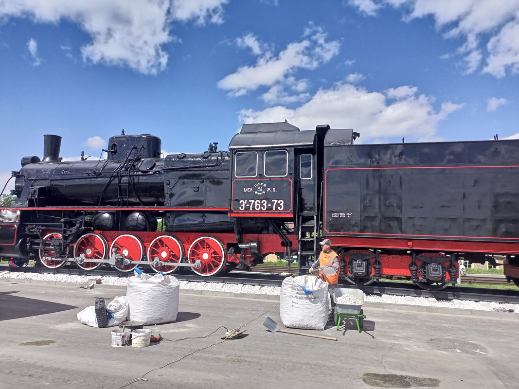 Паровоз Эр-763