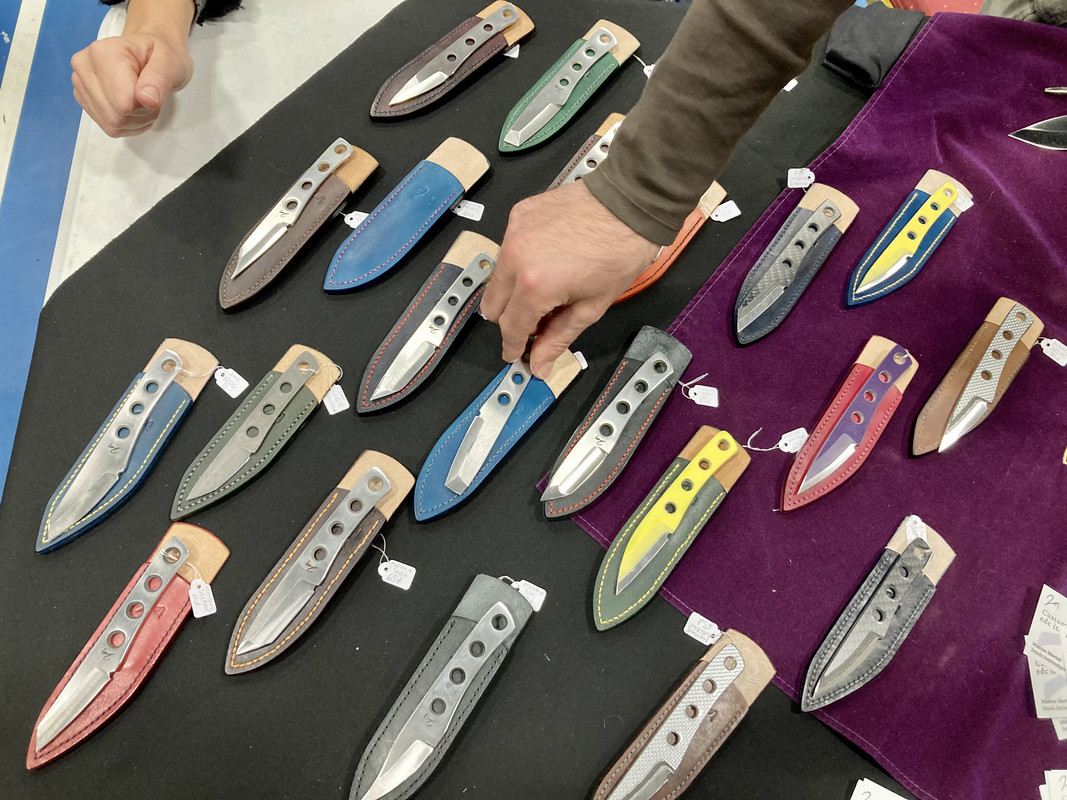 0AEDDEBC-8F53-45B9-8F64-043C8B0600FA