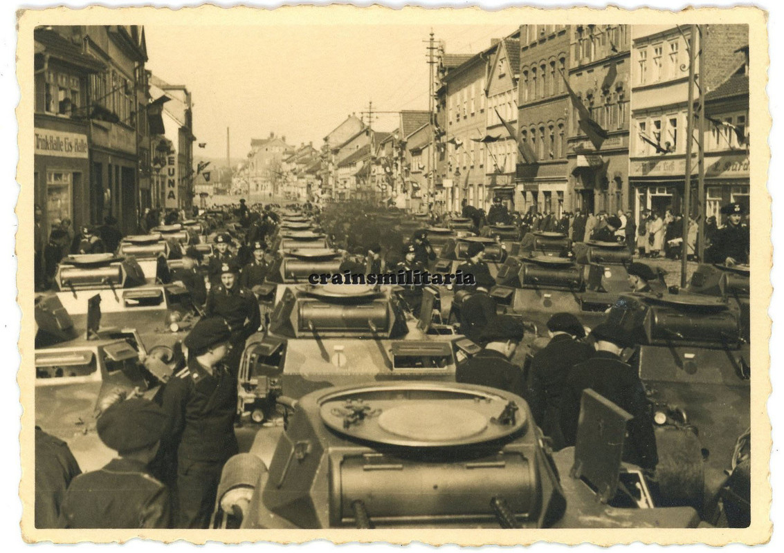 Orig. Foto Pz.Rgt.2 Panzer I Tank bei Parade in EISENACH Thüringen