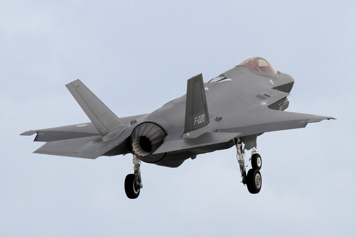 166_F-35A_KLu_F-020_322 sq