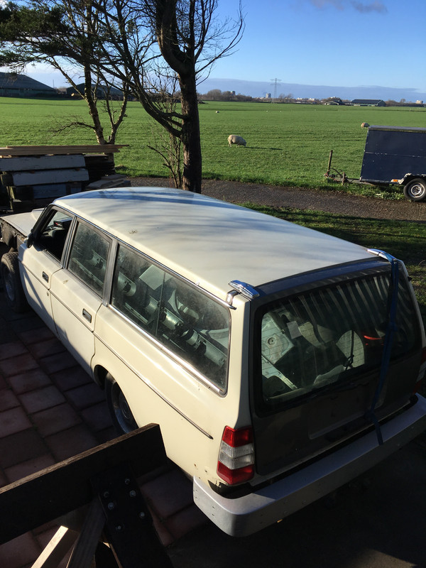 DCFDB27F-DBDC-4B6A-BFB8-1CFB3B33C475