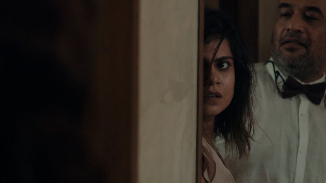 Illegal.00_00_15_15.Still012