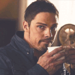 https://i.postimg.cc/QMMMKN85/tumblr-f3bc3c0439756e304ccd4cc25ca9bc20-f26ace18-500-1-1.gif