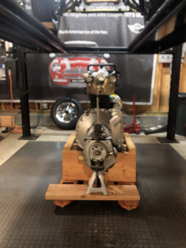 6954639A-00F7-4B5C-901E-4F6A3E968E2E