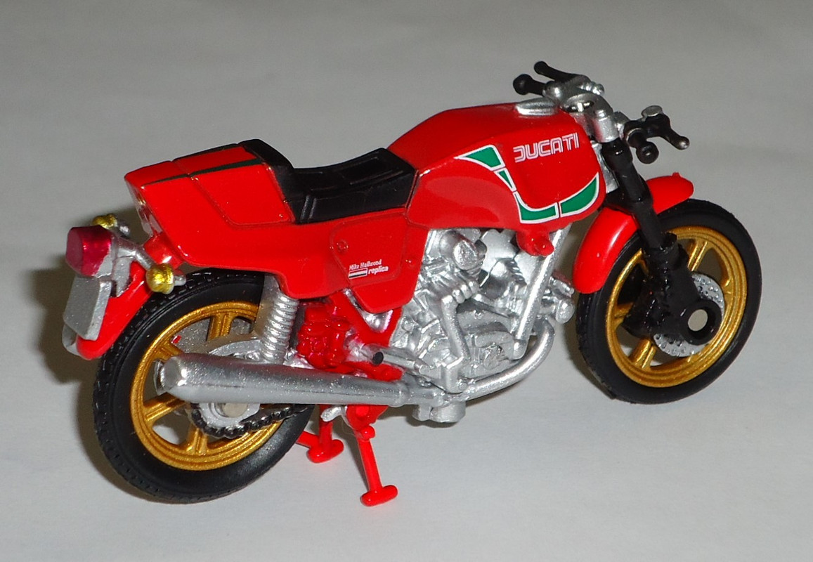 Ducati-900 MH Replica4