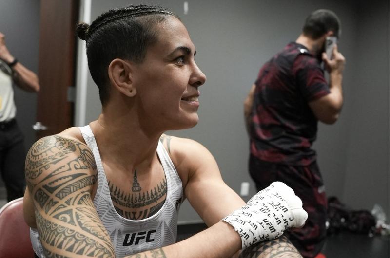 Трима бойци отидоха в болница след гала вечерта на UFC в Тексас