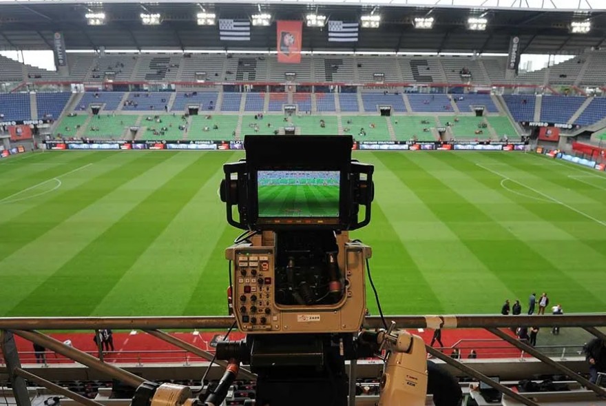 Rojadirecta DIRETTA Roma-Milan Streaming Inter-Genoa Gratis, dove vederle Oggi TV. Alle 12:30 Sampdoria-Atalanta TarjetaRojaOnline.