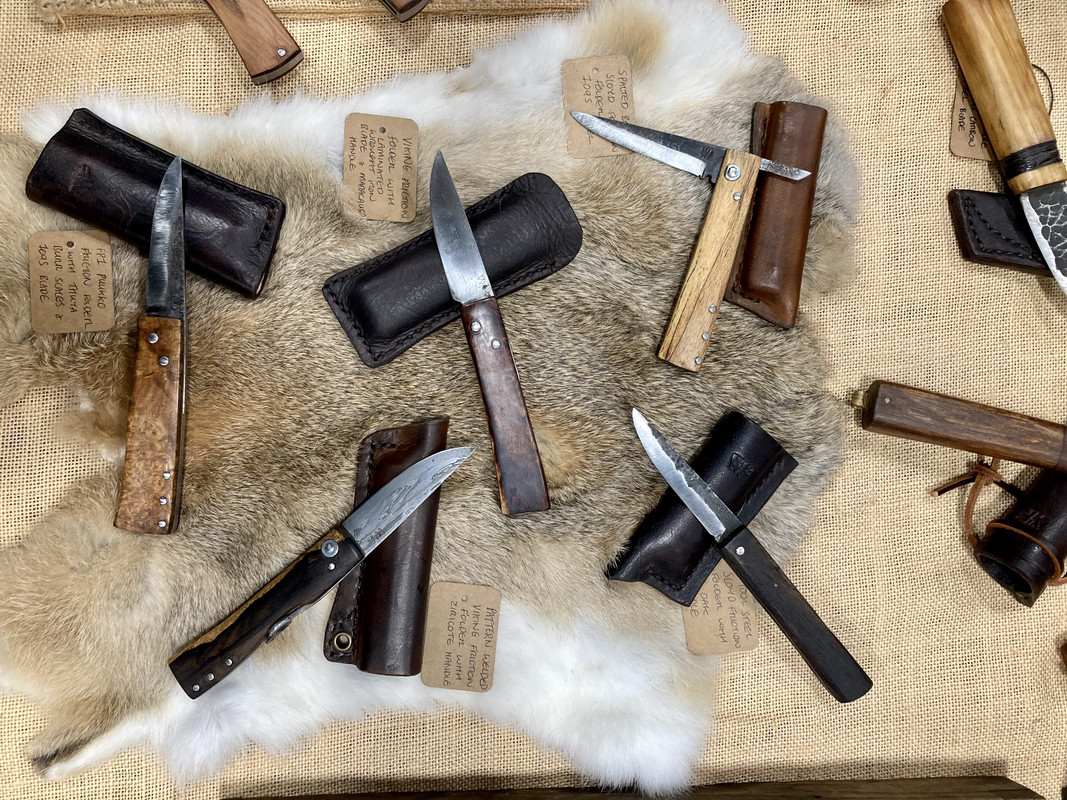 C7742959-06EE-49E2-A28C-696C81B6EDB9