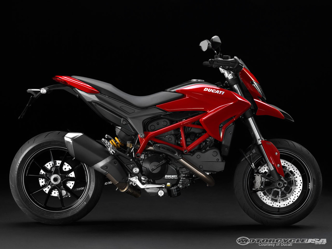 05-HYPERMOTARD