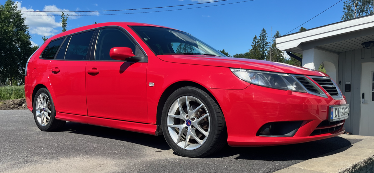 SAAB 9-3 Rød