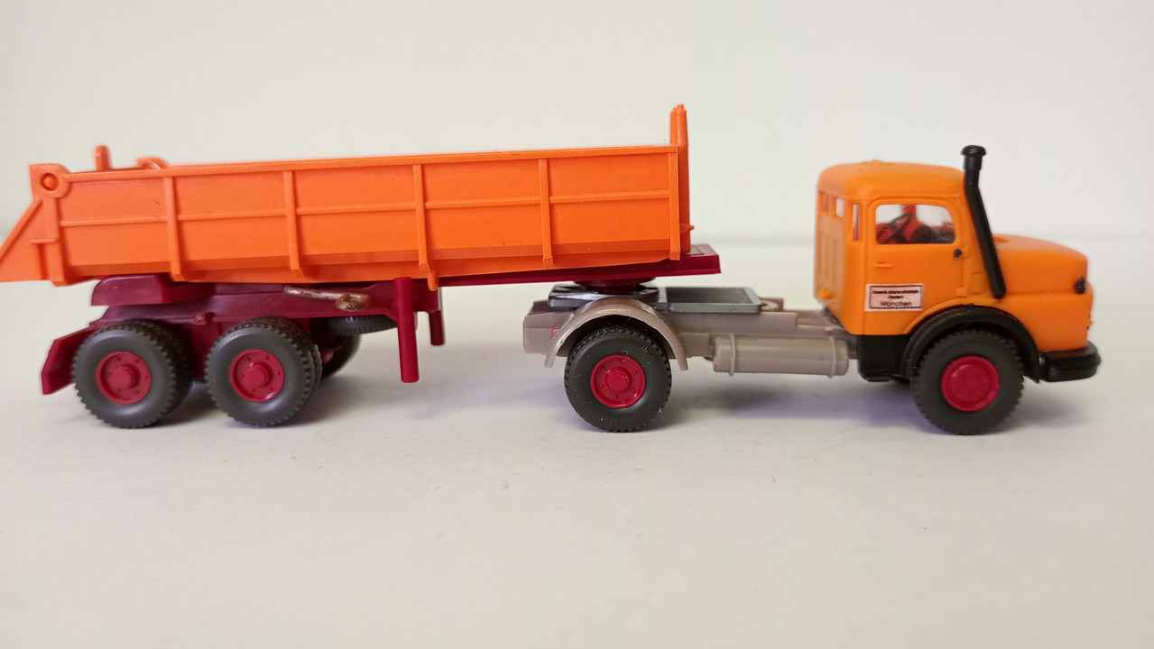 Mach (3395)