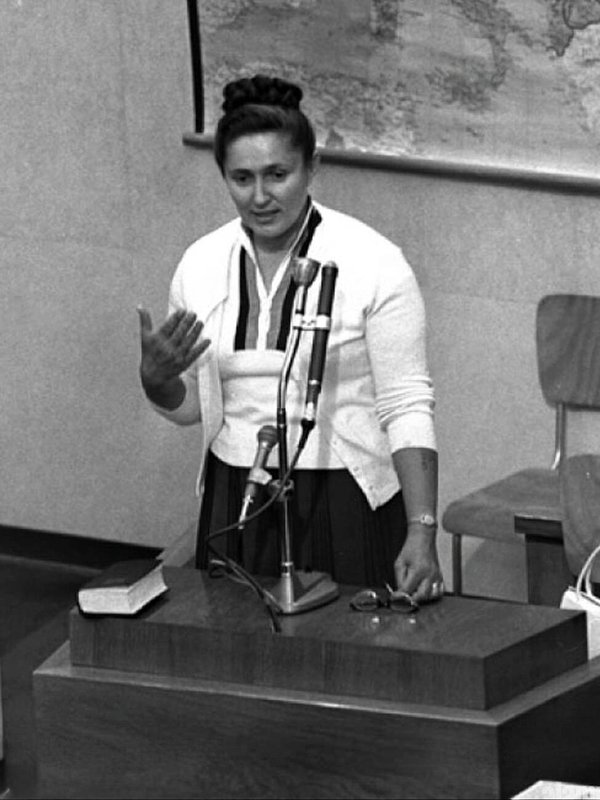 Rivka Kuper, testigo de la acusación durante su declaración